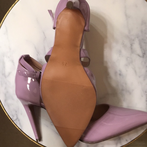 NWT Gorgeous lilac strappy pointed toe heels - Picture 7 of 13